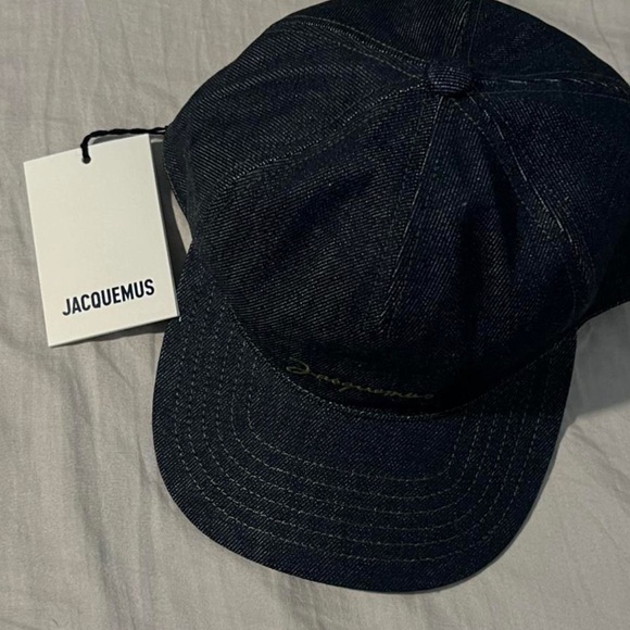 jacquemus hat brand new